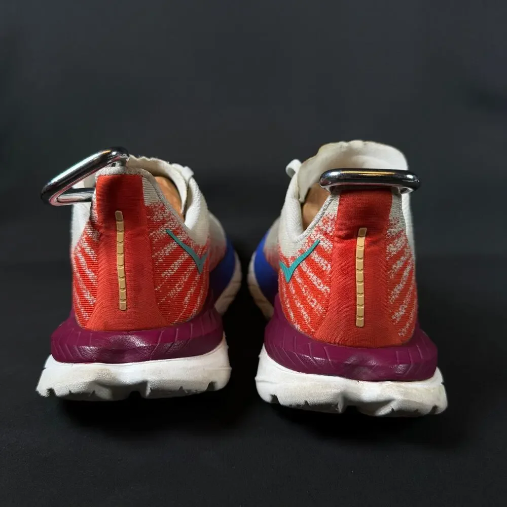 Hoka One One hoka one